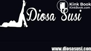 SCAT - Sexy girls Pooping 39