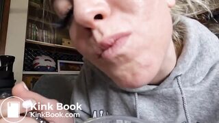 SCAT - Sexy girls Pooping 42