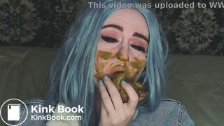 She is sucking his turd and cock then gets facial