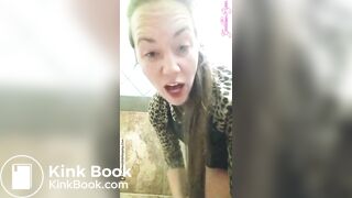 SCAT - Sexy girls Pooping 42