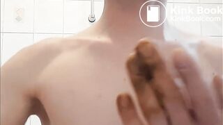 Eincremen mit meiner Kacke