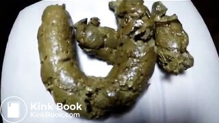 SCAT - Sexy girls Pooping 41