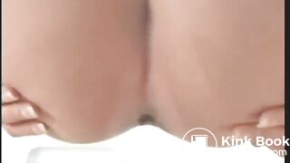 SCAT - Sexy girls Pooping 43