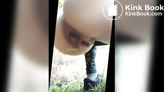 SCAT - Sexy girls Pooping 42