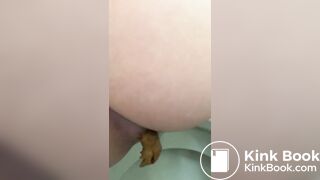 SCAT - Sexy girls Pooping 45