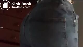 SCAT - Sexy girls Pooping 45