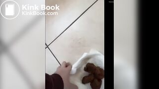 SCAT - Sexy girls Pooping 45