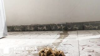 SCAT - Sexy girls Pooping 42