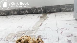 SCAT - Sexy girls Pooping 42
