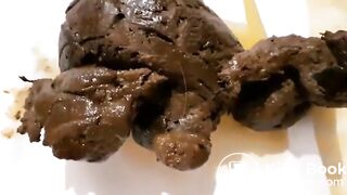 SCAT - Sexy girls Pooping 43