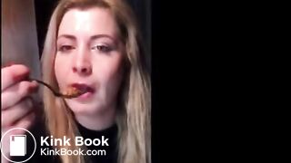 SCAT - Sexy girls Pooping 28