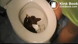 SCAT - Sexy girls Pooping 43