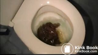 SCAT - Sexy girls Pooping 43