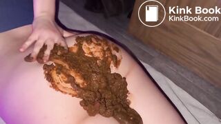 SCAT - Sexy girls Pooping 43