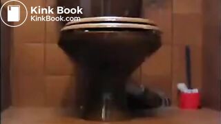 SCAT - Sexy girls Pooping 44