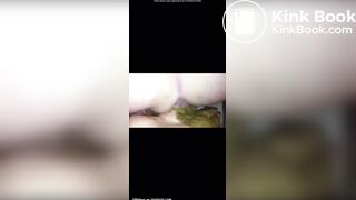 SCAT - Sexy girls Pooping 44