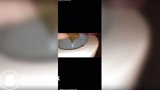 SCAT - Sexy girls Pooping 44