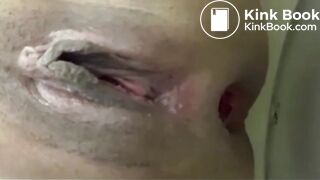 SCAT - Sexy girls Pooping 45