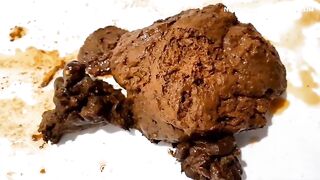 SCAT - Sexy girls Pooping 43