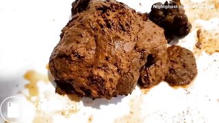 SCAT - Sexy girls Pooping 43