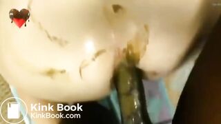 SCAT - Sexy girls Pooping 47