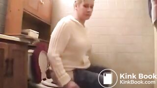 SCAT - Sexy girls Pooping 47