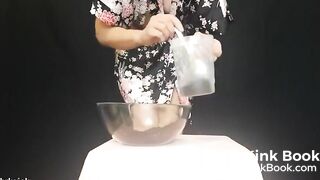 SCAT - Sexy girls Pooping 44