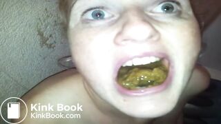 Original title: Wife toilet slave eats shit in to