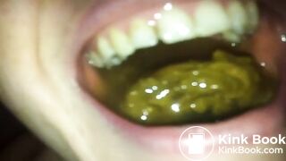 Original title: Wife toilet slave eats shit in to