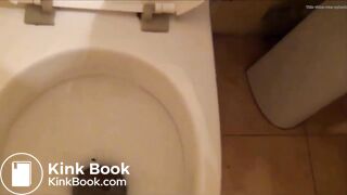 SCAT - Sexy girls Pooping 44