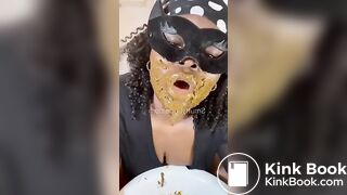 Nasty BBW SL doing her shitting and smear thang