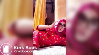 Please support me, I’ll be your good toilet slav