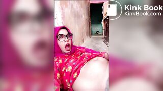 Please support me, I’ll be your good toilet slav