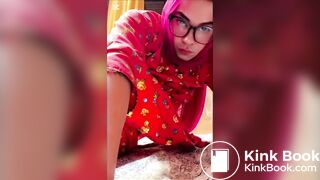 Please support me, I’ll be your good toilet slav