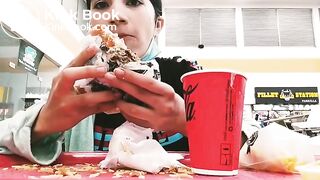 eating own shit in a mall