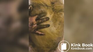 Smearing piss, shit and sweaty