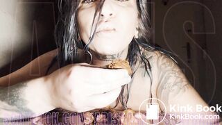 Efro shit and eating all @scatdark