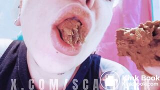 Getting out my shit with octopus dildo @scatdark