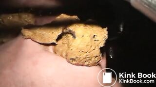 Grand-mère mange de la merde - Granny eats shit