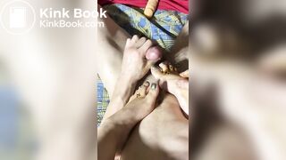 Cumming on Shitty footjob