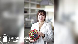 Korean slut pooping while masturabating