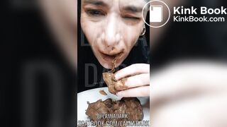 Eating poop @lamiadark_