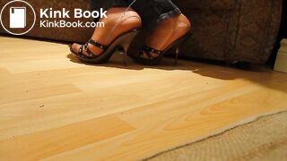 pantyhose high heels asian feet 2