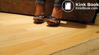 pantyhose high heels asian feet 2