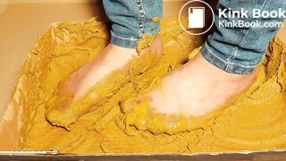 the shit of 4 very sick big dogs in nylon part 2