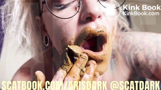 Dirty at the bed @scatdark