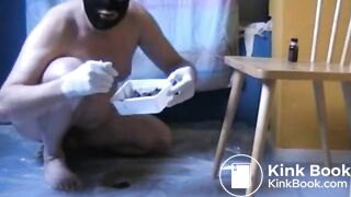 chunky guy shits and eats it with a spoon