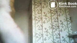 daddy smearing his poop