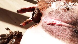 Pretty Woman Pooping