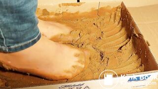 ultra disgusting asian in sexy pantyhose shit 2